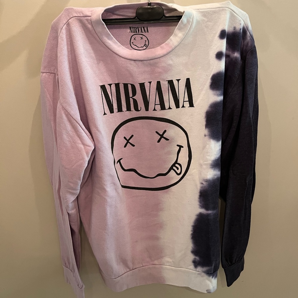 Super comfortable crewneck tie-dye